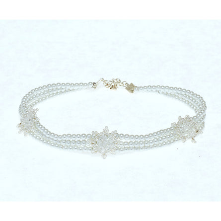Purity pearl choker