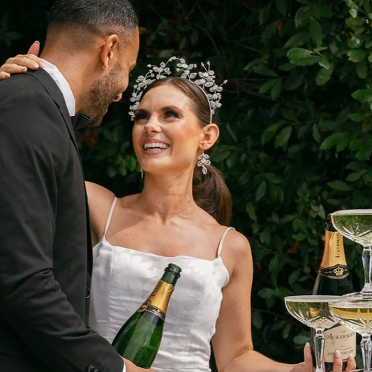 Daisy bridal headpiece crown