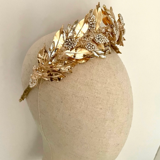 Athena leaf crown with pearls and crystals
