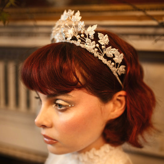 Ivy leaf crystal and pearl crown