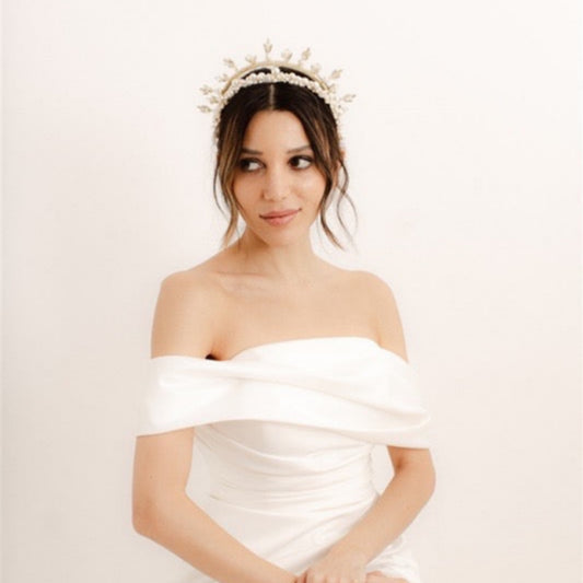 Halo Pearl and crystal headband in gold and silver